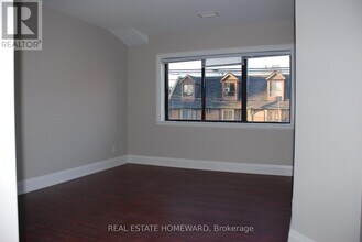 425 Queen St E in Toronto, ON - Building Photo - Building Photo