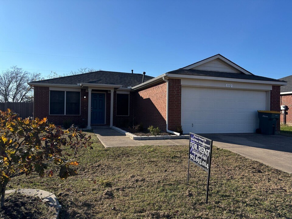 1112 Pintail in Sherman, TX - Building Photo