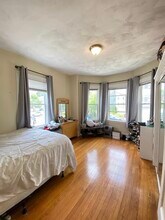 5 Fuller St, Unit 5A in Waltham, MA - Building Photo - Building Photo