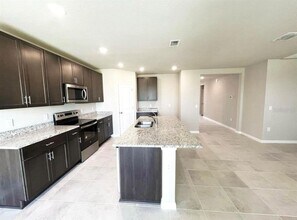 1292 Oak Vly Dr in Auburndale, FL - Building Photo - Building Photo