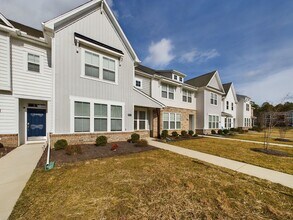 6127 Buntline Ln in Richmond, VA - Building Photo - Building Photo