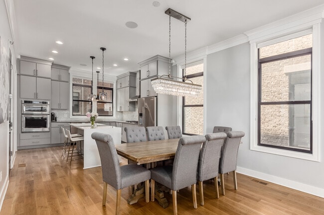 property at 1041 Harrison Park Pl