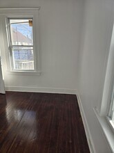 23 Cleveland Ave, Unit 2nd Floor in Bridgeport, CT - Building Photo - Building Photo