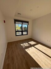 199 Gardner St in Boston, MA - Foto de edificio - Building Photo