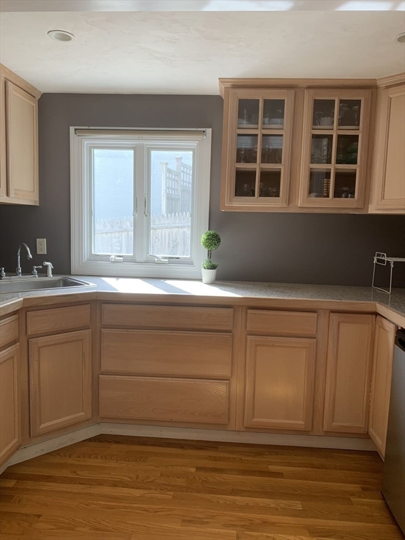 850 Dedham St in Newton, MA - Building Photo - Building Photo