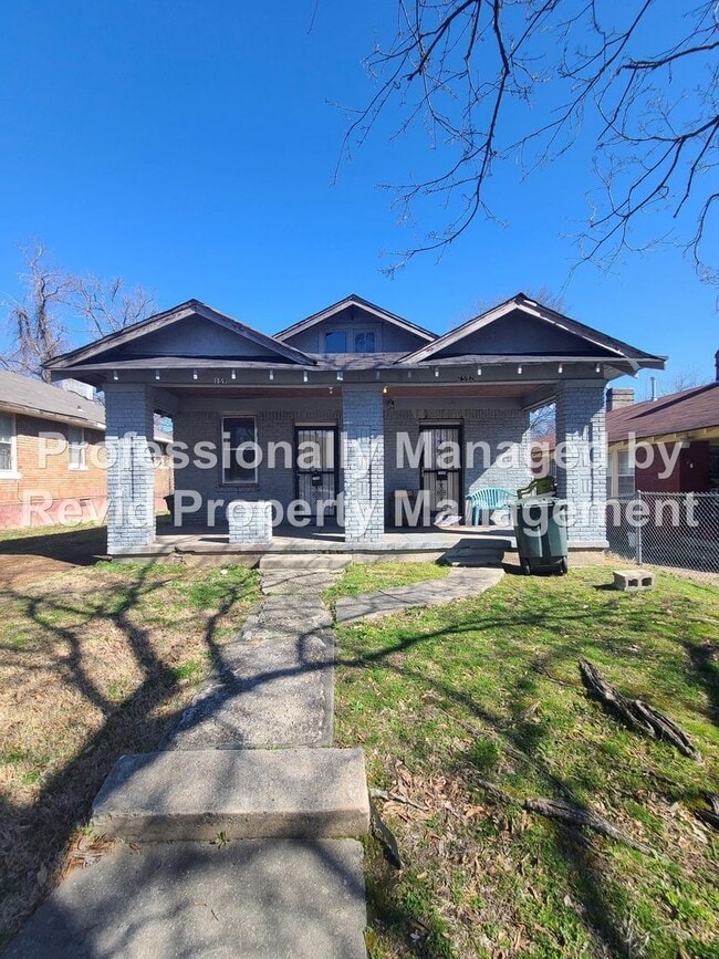 1590 Cameron St in Memphis, TN - Building Photo - Building Photo