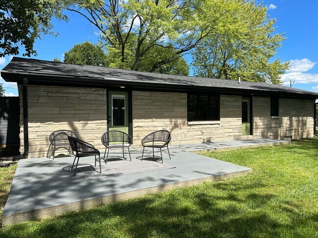 3450 E Cleve Butcher Rd in Bloomington, IN - Building Photo - Building Photo