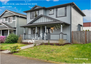 9316 11th St NE in Lake Stevens, WA - Foto de edificio - Building Photo