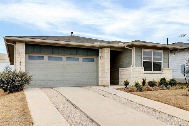 13720 Lubeck Dr in Pflugerville, TX - Building Photo - Building Photo