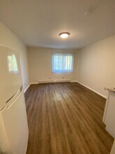 10 Belchertown Rd in Amherst, MA - Building Photo - Building Photo