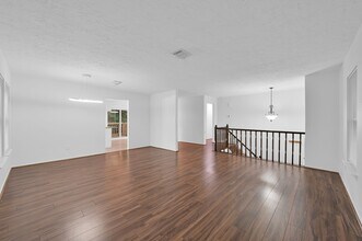 16 S Cypress Pine Dr in Spring, TX - Building Photo - Building Photo