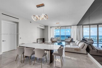 18501 Collins Ave in Sunny Isles Beach, FL - Building Photo - Building Photo