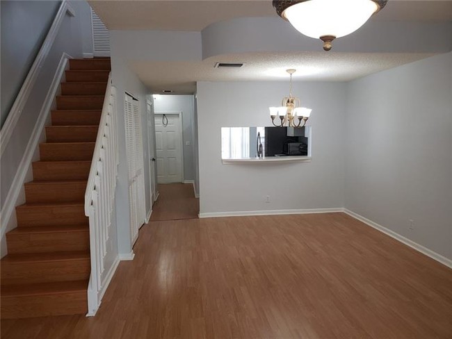 5643 NW 99th Way in Coral Springs, FL - Building Photo - Building Photo