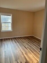 325 Walgrove Rd in Reisterstown, MD - Building Photo - Building Photo