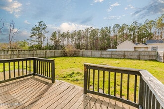 102 S Park Ln in Newport, NC - Building Photo - Building Photo