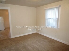 428 Hawthorne St in Monterey, CA - Building Photo - Building Photo