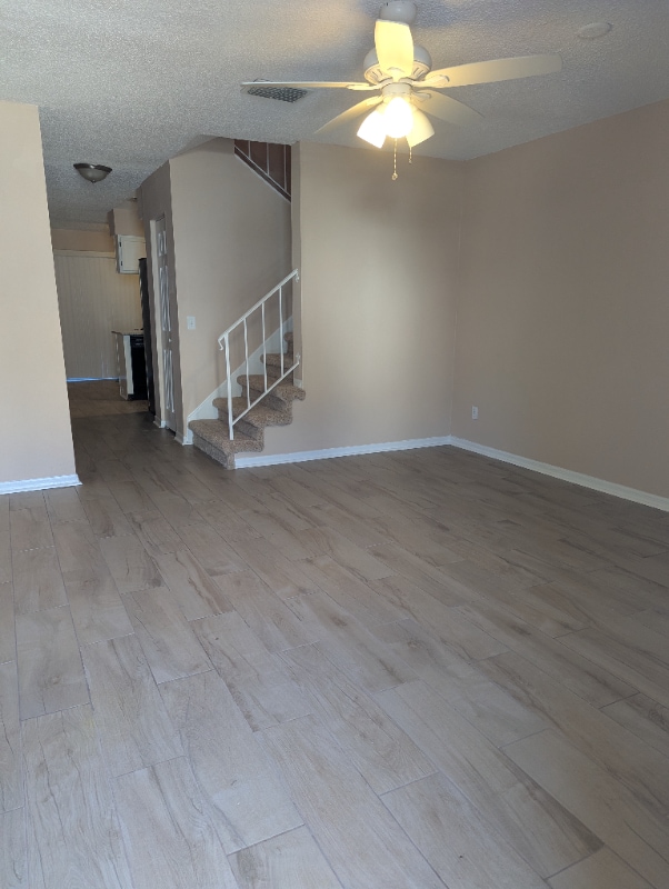 11335 Stratton Park Dr in Tampa, FL - Building Photo - Building Photo