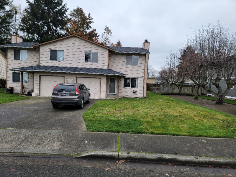 1117 10th Ave NW in Puyallup, WA - Building Photo