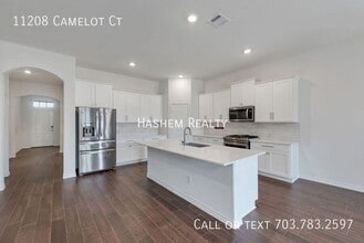11208 Camelot Ct in Aubrey, TX - Building Photo - Building Photo