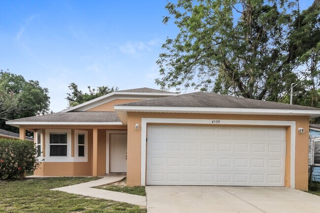 property at 4539 Cypress St
