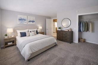 1930 Hobson Rd in Fort Wayne, IN - Building Photo - Building Photo