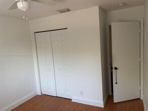 4361 Dogwood Cir in Weston, FL - Building Photo - Building Photo