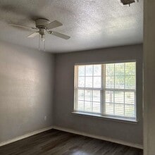309 Gravel St in Waxahachie, TX - Building Photo - Building Photo