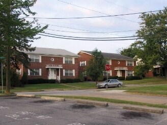 133 W Sevier Ave in Kingsport, TN - Foto de edificio