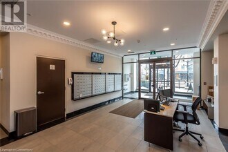 112 King St E in Hamilton, ON - Building Photo - Building Photo