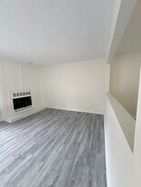 3775 Chimney Creek Dr in Virginia Beach, VA - Building Photo