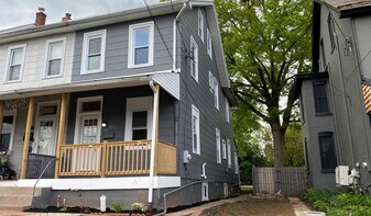 307 Washington St in Royersford, PA - Building Photo