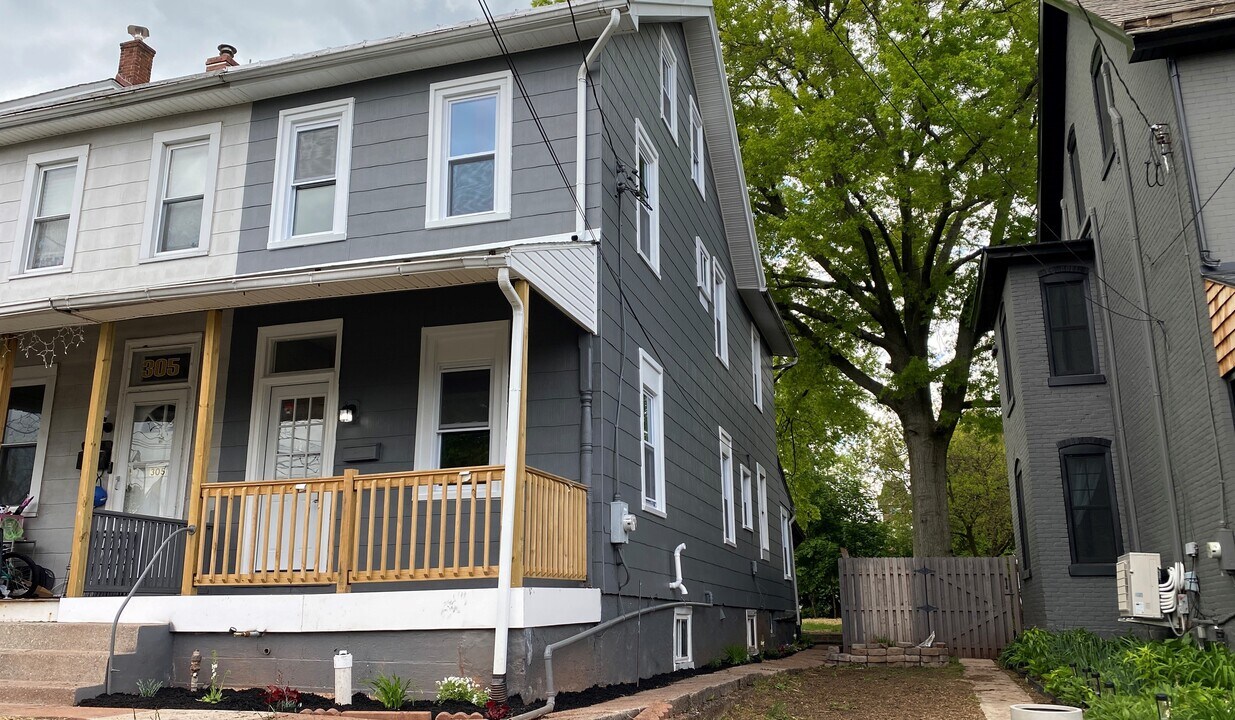307 Washington St in Royersford, PA - Foto de edificio