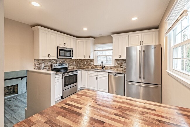 1 Wordsworth Dr in Wilmington, DE - Building Photo - Building Photo