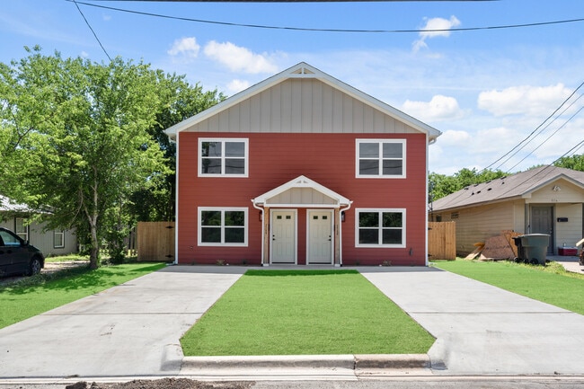 property at 616 S 24th St