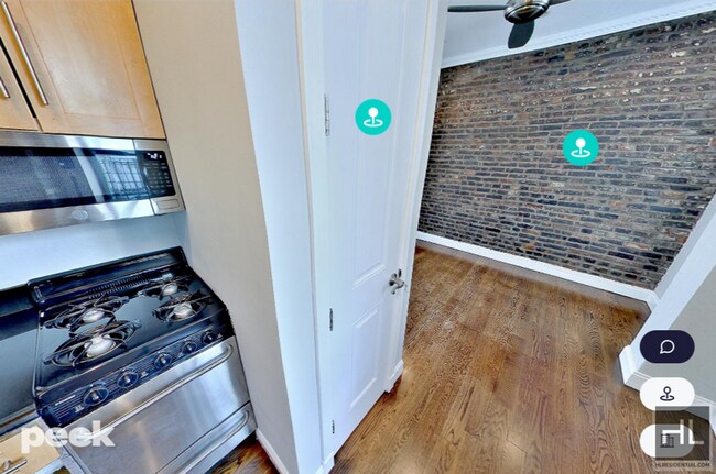 East 13th Street, Unit 29 in New York, NY - Foto de edificio - Building Photo