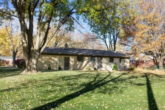 10327 Orchard Park Dr W in Indianapolis, IN - Building Photo - Building Photo