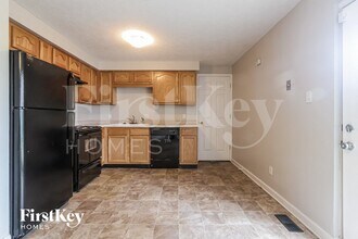 10245 Nassau Ln in Indianapolis, IN - Building Photo - Building Photo