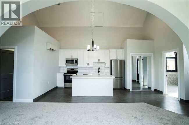 property at 130 Elgin St