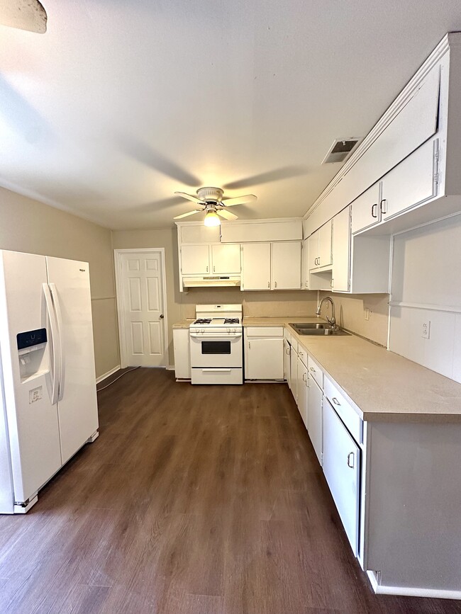 320 Washington St in Bessemer, AL - Building Photo - Building Photo