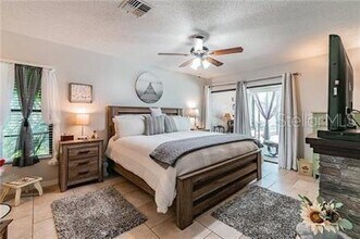 14021 Ellesmere Dr in Tampa, FL - Building Photo - Building Photo