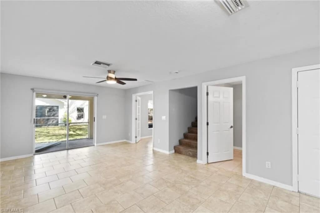 5201 Leeds Rd in Ft. Myers, FL - Building Photo