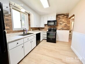 986 Eastlawn in Windsor, ON - Building Photo - Building Photo