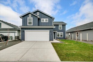 7728 East Monmouth Way in Nampa, ID - Building Photo