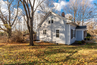 48 Jerusalem Hill in Trumbull, CT - Building Photo - Building Photo