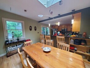 15 White Pl in Brookline, MA - Building Photo - Building Photo