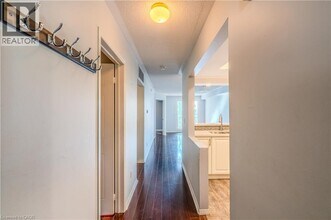 55 Bristol Rd E in Mississauga, ON - Building Photo - Building Photo