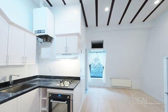 77 Herkimer St-Unit -404 in Brooklyn, NY - Building Photo - Building Photo