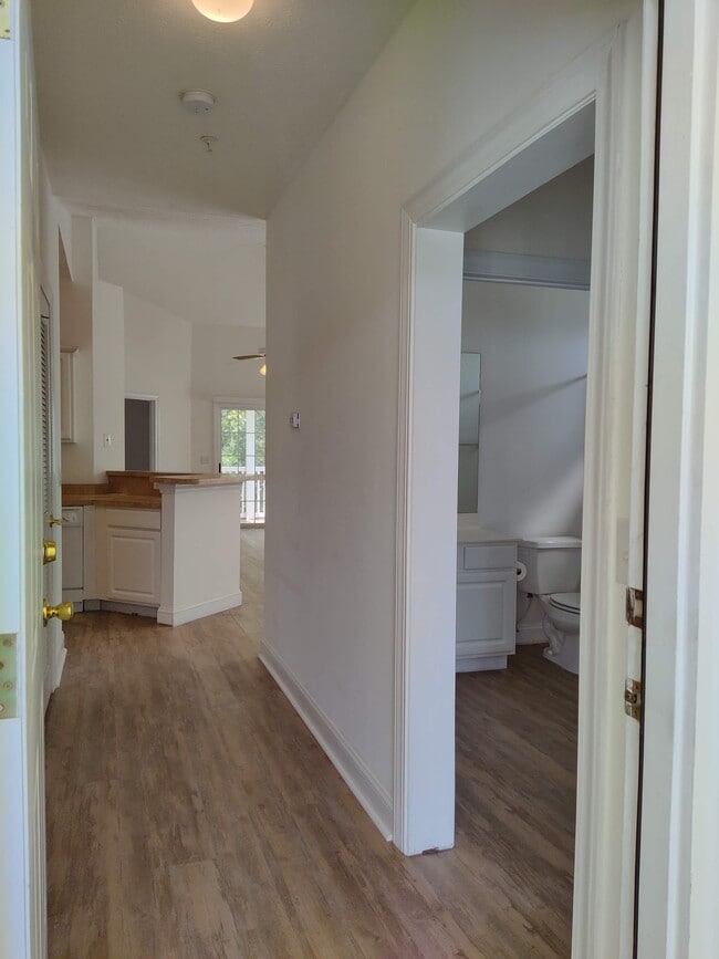 119 Fountain Pointe Ln, Unit 304 in Myrtle Beach, SC - Building Photo - Building Photo
