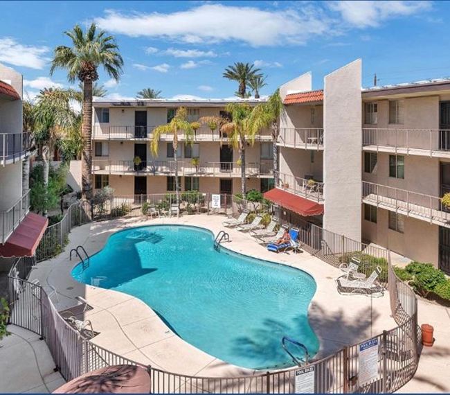 4727 E Lafayette Blvd in Phoenix, AZ - Building Photo - Building Photo