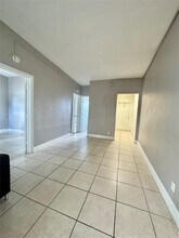 424 NW 15th Terrace in Fort Lauderdale, FL - Building Photo - Building Photo